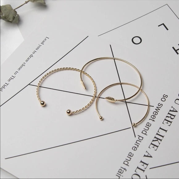 ‼️ 5 for $25 ‼️Set of 3 Golden Boho Bracelets - Picture 4 of 4